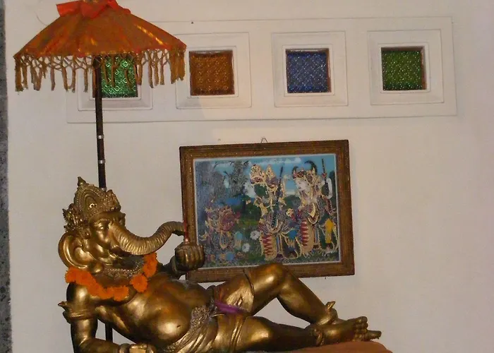 Jalan Jalan & Ubud