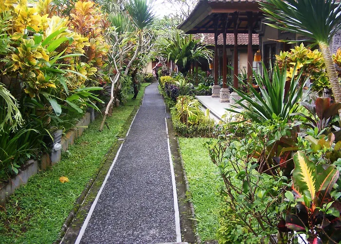 Jalan Jalan & Affittacamere Ubud