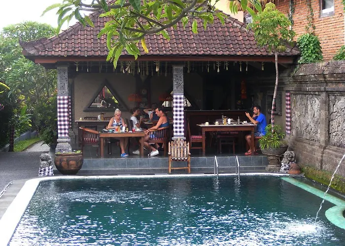 Jalan Jalan & Affittacamere Ubud